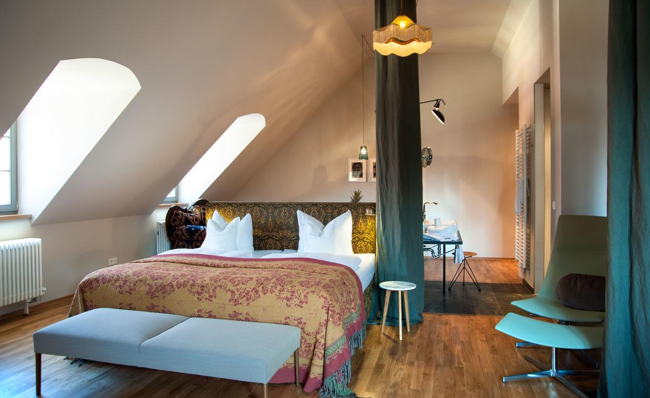 Emmerich Hotel Goerlitz Eksteriør bilde A room at the Hotel St. George